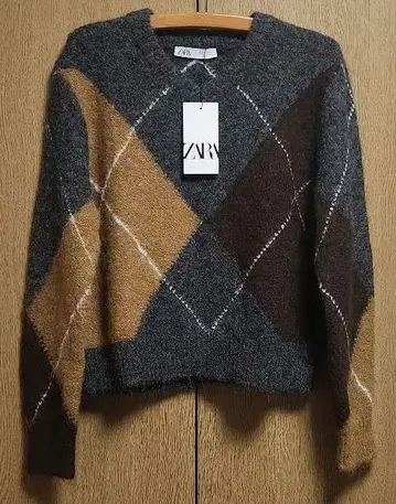 [ 새상품 ] ZARA 자라 다이아몬드 패턴 니트 스웨터 아가일