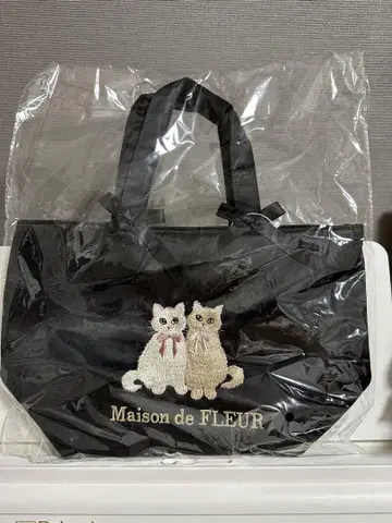 Maison de FLEUR 메종 드 플뢰르 "고양이 자수" 토트백