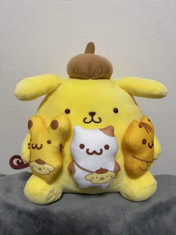 귀여운 아코디언 모양 봉제인형