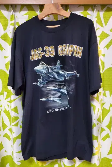 서바이버 전투기 JAS-39 GRIPEN 티셔츠