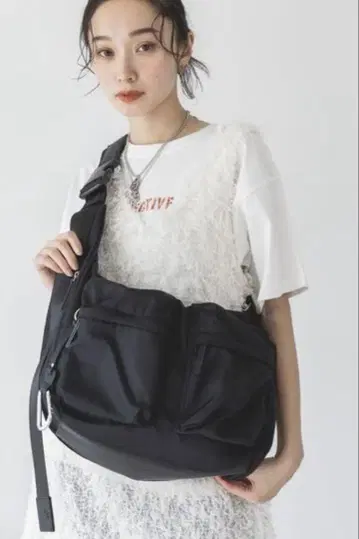 JEANASIS 나일론 벨트 바디 BAG 블랙
