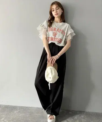 더블 프릴 소매 티셔츠