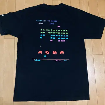 새상품급 유니클로 UNIQLO 스페이스 인베이더 반팔 티셔츠 L 사이즈