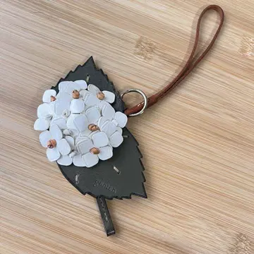 미사용 genten 수국 수국 가죽 참 화이트