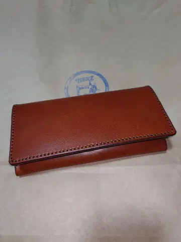 헤르츠 플랩 롱 지갑