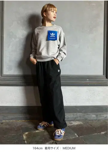 아디다스 켄시아 라벨 스웨트 셔츠