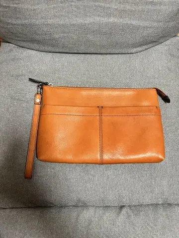 오렌지 가죽 클러치백