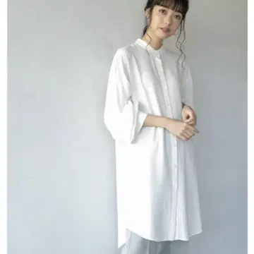 로리즈팜 밴드 카라 루즈 셔츠 차콜 그레이 화이트
