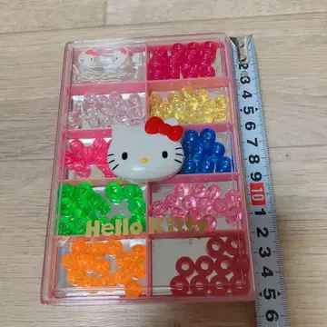 헬로키티 레트로 비즈 세트