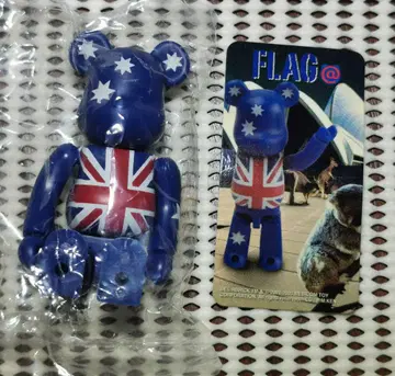 베어브릭 series7 FLAG