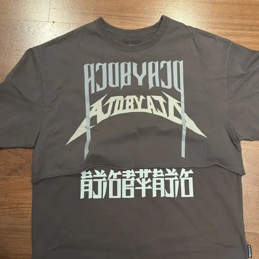 ajo b.i jo Arch logo washed layered T-Shirt #아조바이아조