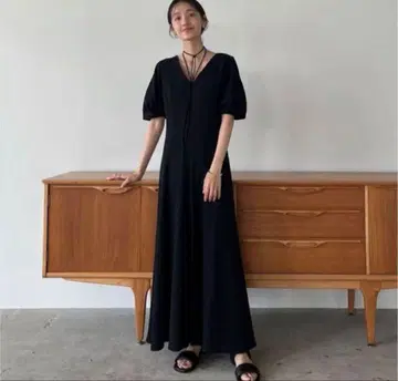 CLANE LADY SHAPE LINE 원피스