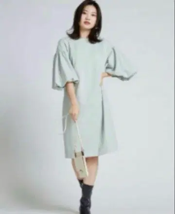CELFORD 라이트 그린 분또 코쿤 원피스