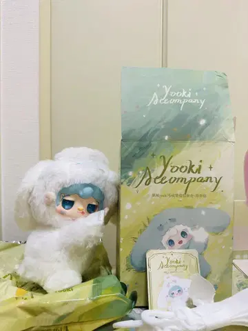 Yooki accompany 화이트 봉제 인형