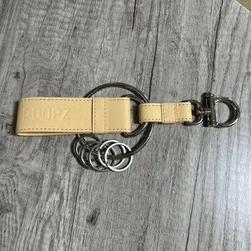 DOOPZ 가죽 키링 카멜