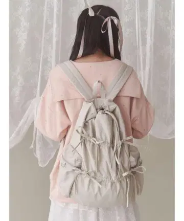 메리 제니 개더 리본 백팩 베이지