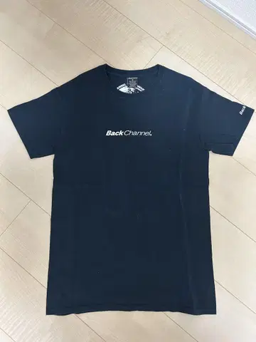새상품급 BackChannel 티셔츠 S 사이즈