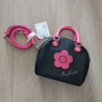 택 포함 새상품 Mary Quant 꽃 모티브 숄더백