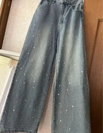 NICE CLAUP 반짝이는 비쥬 데님 팬츠