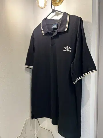 UMBRO 블랙 XL 원포인트 피케 셔츠