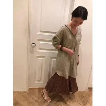 Mila Owen 빅 실루엣 린넨 셔츠 롱 기장 미라 오웬