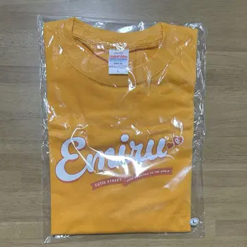 CUTIE STREET 카와모토 에루 큐스토 최애 어필 T