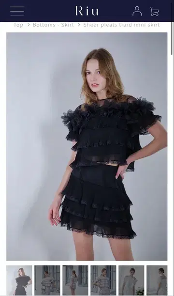 Sheer pleats tiard mini skirt Riu 블랙