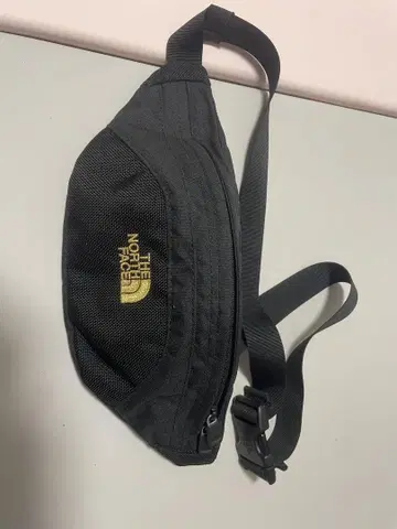 THE NORTH FACE 바디백 블랙
