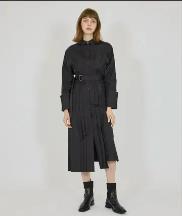 유나이티드 도쿄 원피스 블랙