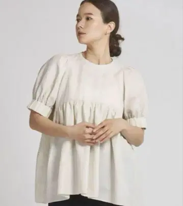 yori 숏 퍼프 개더 블라우스 38