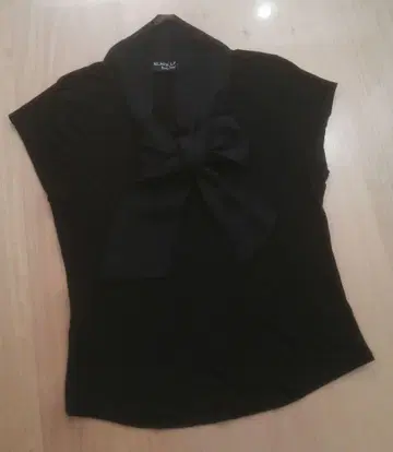 폴스미스 블랙 라벨 리본 컷 티셔츠 블랙 상의