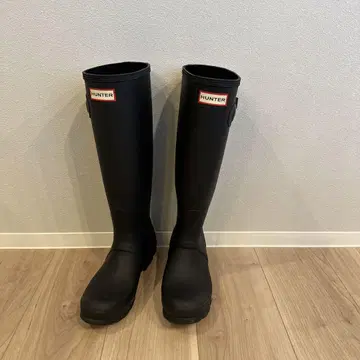 HUNTER 블랙 롱 부츠 버클 포함