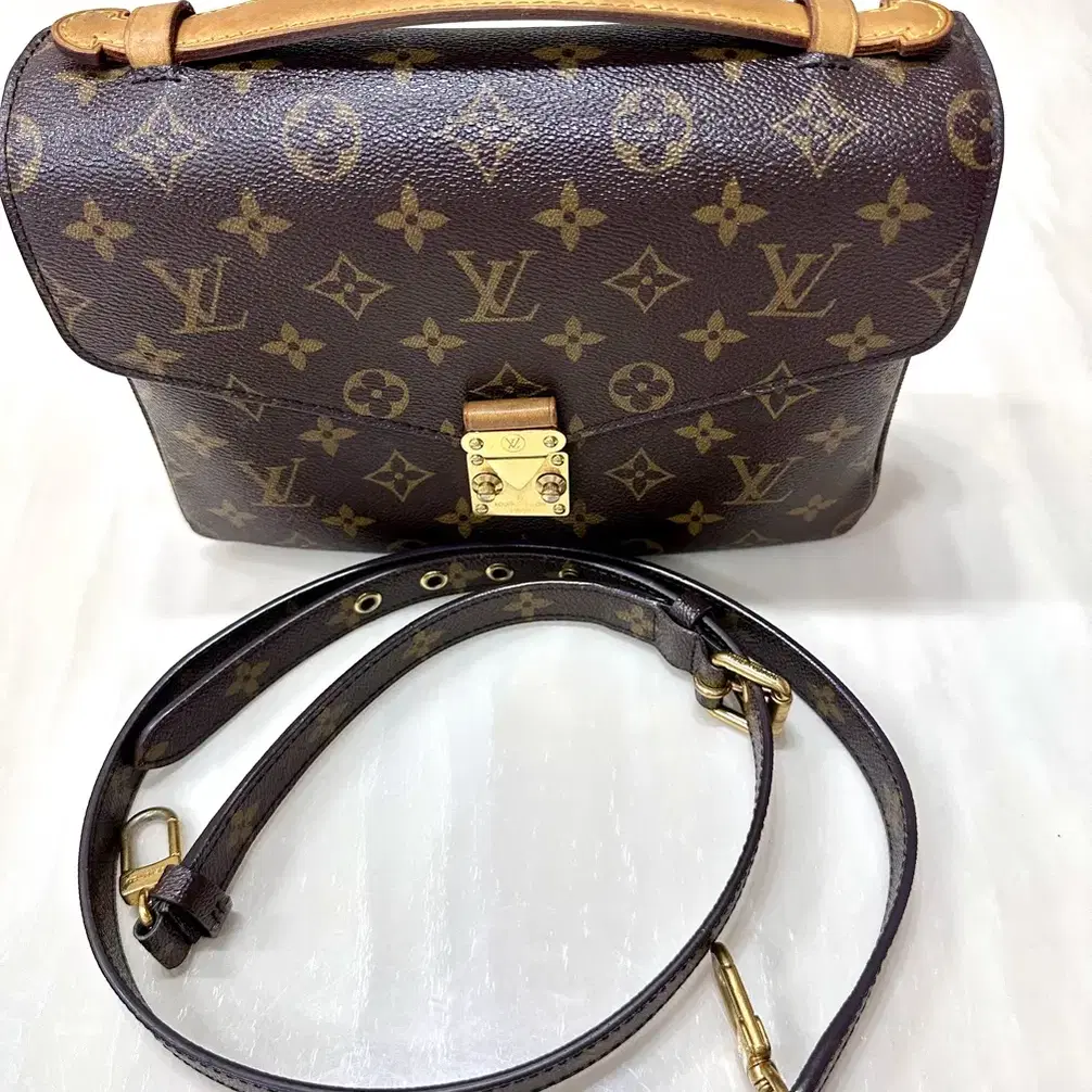jichoi Jichoi Parco Messenger Bag #jichoi,#지초이,#지초이