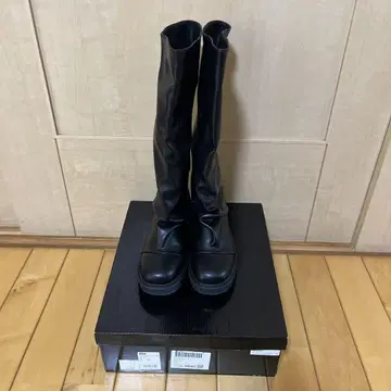 무루아 페이크 가죽 커버 부츠 블랙 23.5cm