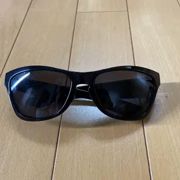 오클리 주피터