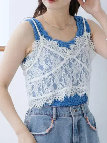 Kastane 레이스 뷔스티에