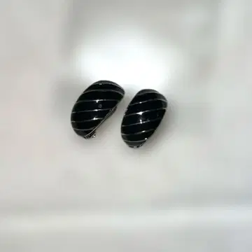 빈티지 귀찌 블랙 x 금 스트라이프