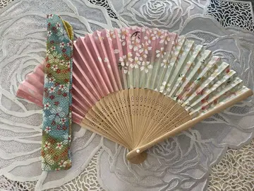 꽃무늬 부채와 부채 주머니 세트