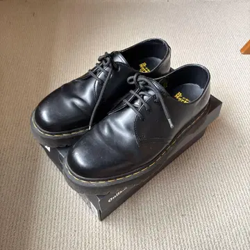 DR. MARTENS 닥터마틴 21084 27cm EU42
