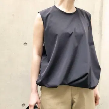 08 서커스 슬리브리스 탑