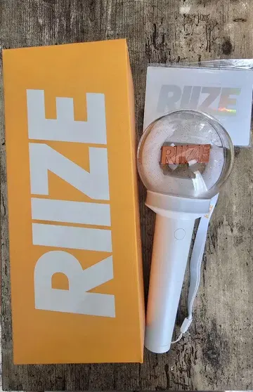RIIZE 응원봉 덤 포함
