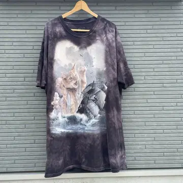 USED THE MOUNTAIN 고양이 아트 티셔츠