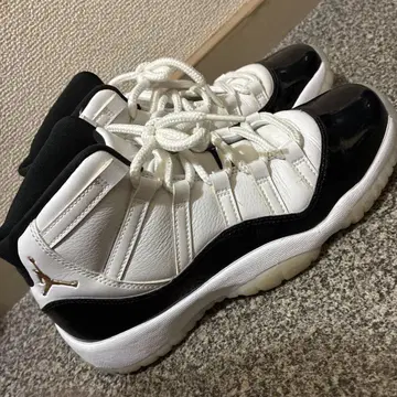 Jordan 스니커즈 화이트/블랙