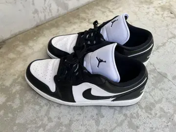 Jordan 농구화 화이트/블랙 로우컷