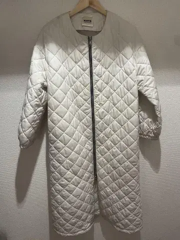 이탈리아제 KATEbyLATRAMODA 화이트 퀼팅 코트
