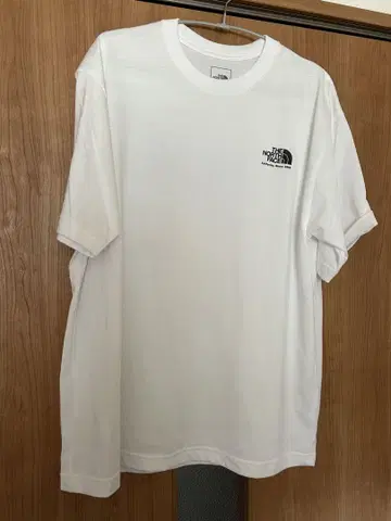 THE NORTH FACE 화이트 티셔츠 XL