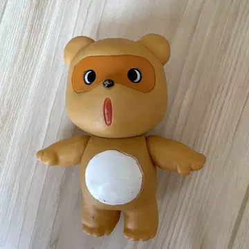 논탄 곰 피규어