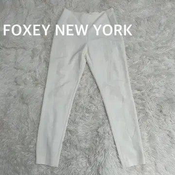 FOXEY NEW YORK 폭시 스트레치 테이퍼드 팬츠 화이트