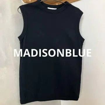 MADISONBLUE 블랙 슬리브리스