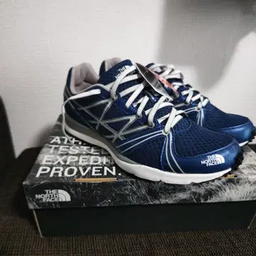 THE NORTH FACE NF51601 트레일 러닝화